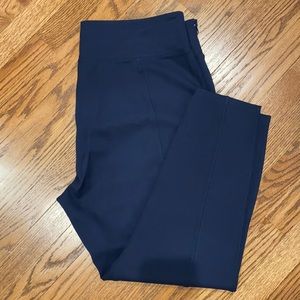 Vineyard Vines skinny ponte ankle pant
